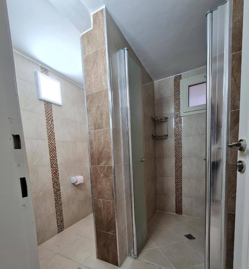 Rizik'S Guest House Nazareth Bagian luar foto
